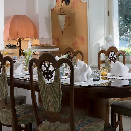 Hotel Luxury Excelsior Parco 5*