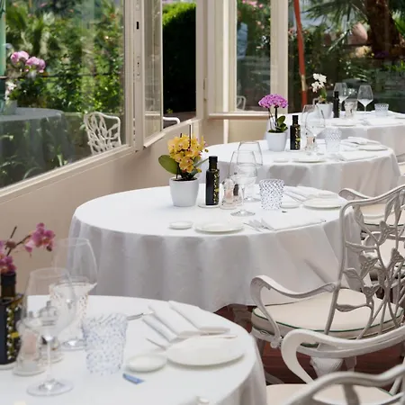 Hotel Luxury Excelsior Parco 5*