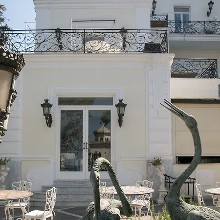 Luxury Excelsior Parco קאפרי
