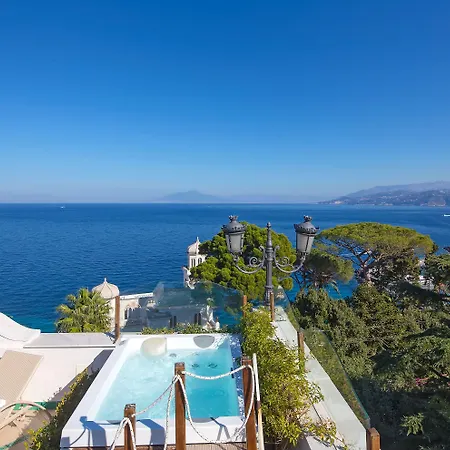 Otel Luxury Excelsior Parco