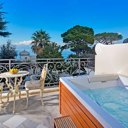 Hotel Luxury Excelsior Parco 5*