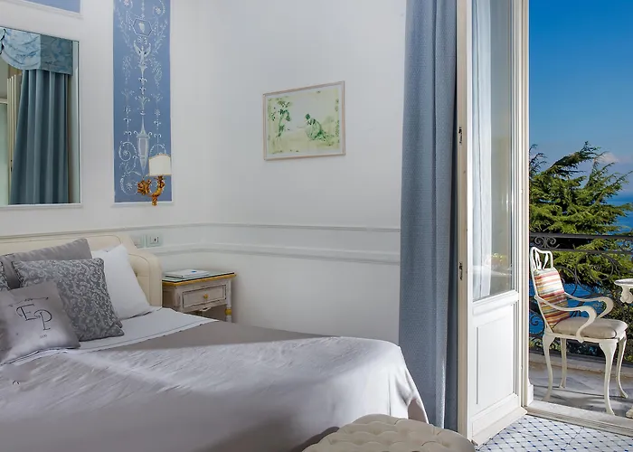 ホテル ラグジュアリー エクセルシオール パルコ カプリ