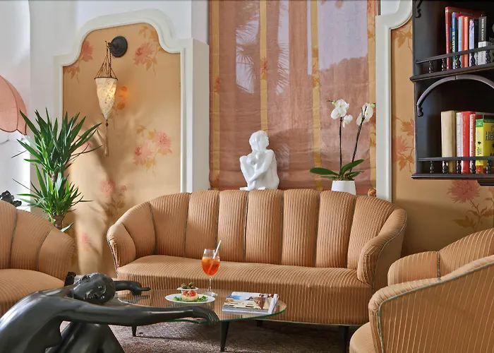 ラグジュアリー エクセルシオール パルコ ホテル 5*