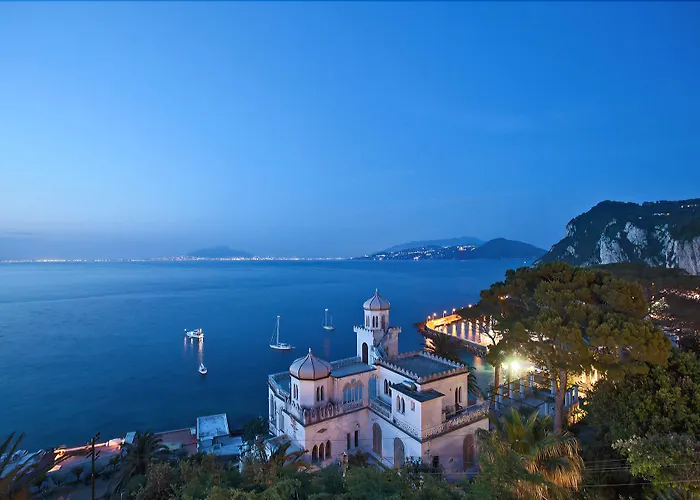 ラグジュアリー エクセルシオール パルコ ホテル カプリ