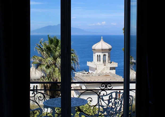 ラグジュアリー エクセルシオール パルコ カプリ