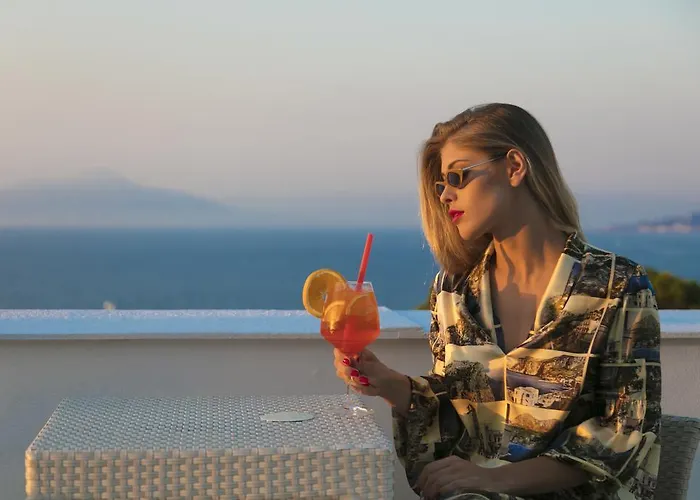 ラグジュアリー エクセルシオール パルコ ホテル カプリ